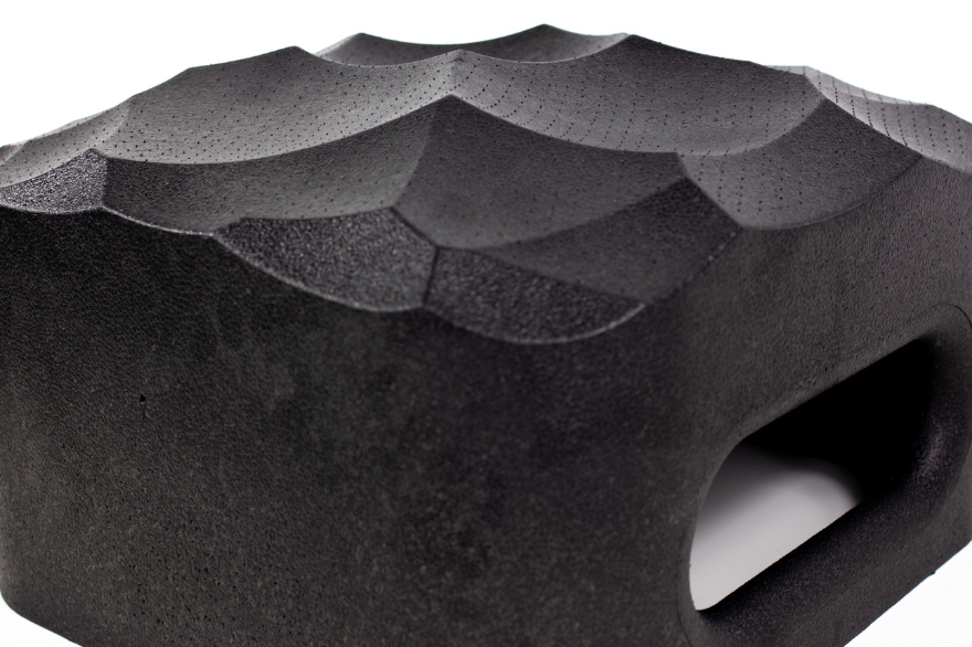 Verpackung aus schwarzem ARPRO für einen 3D-Drucker