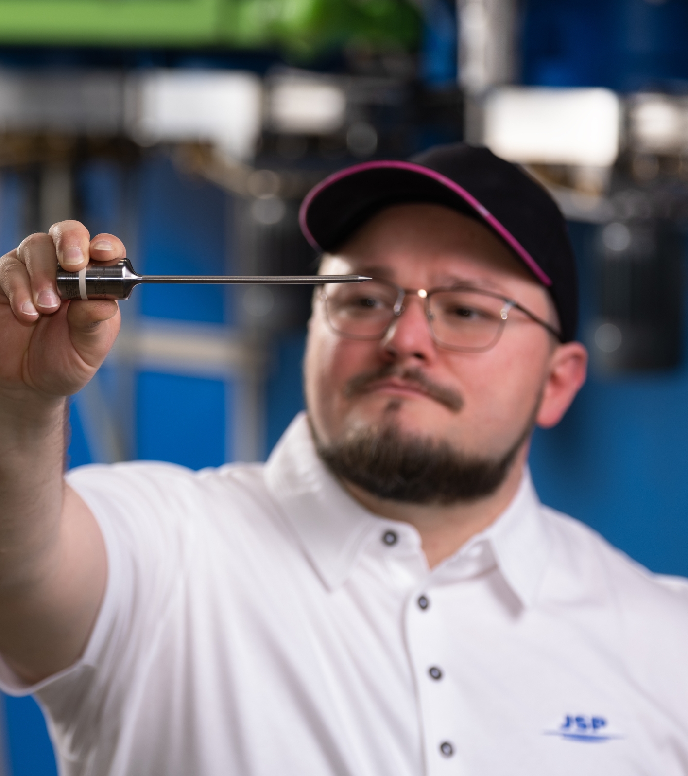 A man measuring to validate ARPRO