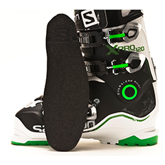 Black and white Salomon ski boot with a black insole made from ARPRO (expanded polypropylene) 